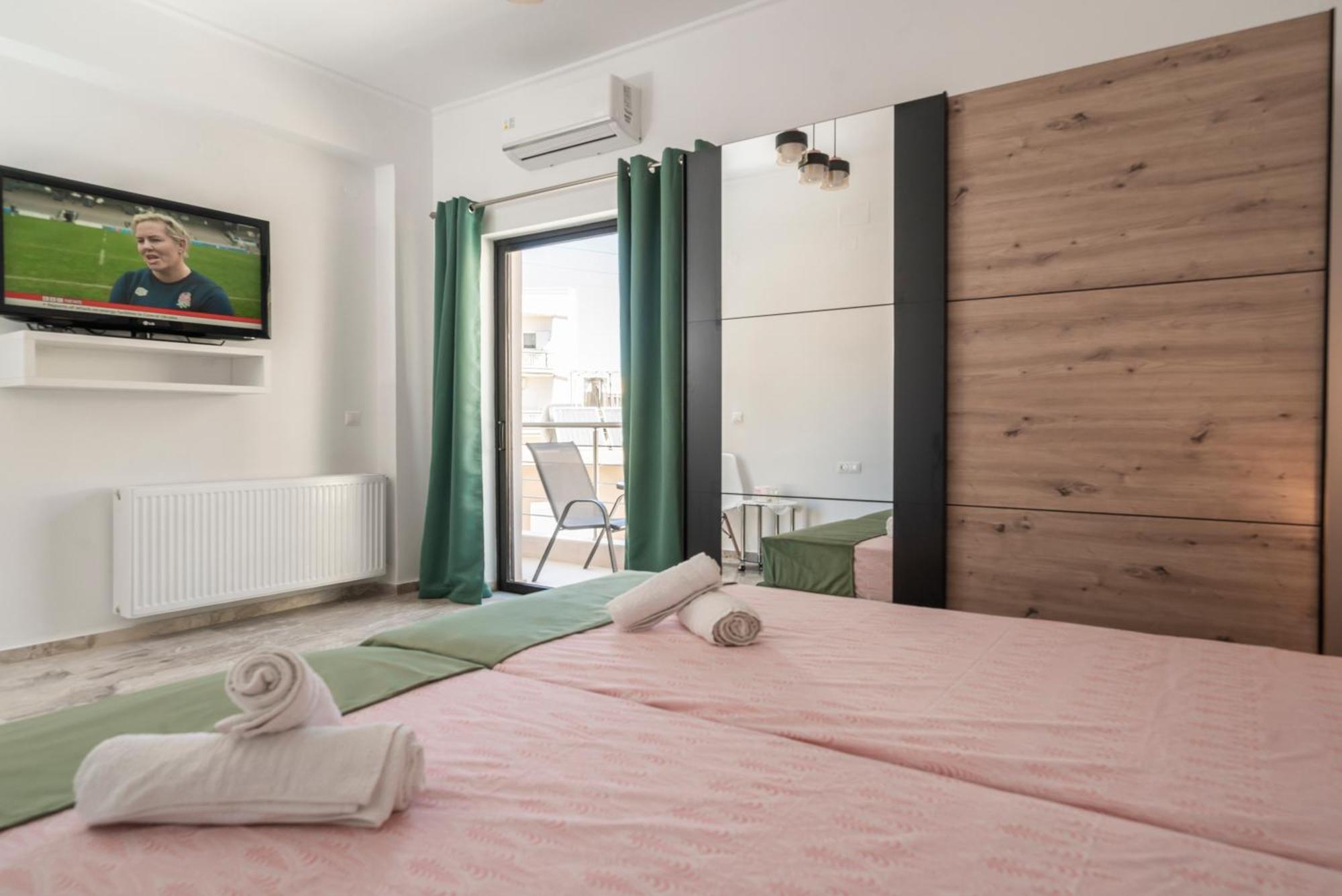 Neon 2Br Luxurious Central Apt Heraklion Ngoại thất bức ảnh